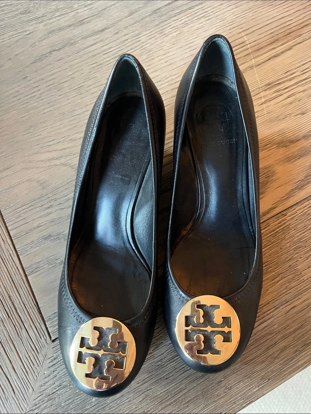 Tory Burch Black Leather Wedges with Gold Logo Medallions - Picture 2 of 8